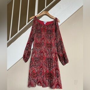 Paisley Red Dress cold shoulder. Long Sleevs elastic Sleevs 
100% Cotton